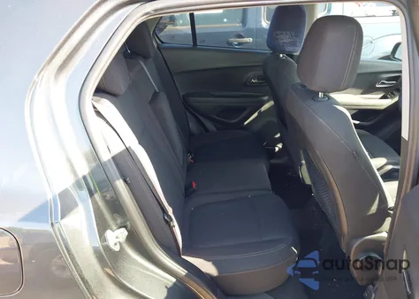 2020 Chevrolet Trax Fwd Ls z USA, uszkodzony, nr VIN 3GNCJKSB4LL214637